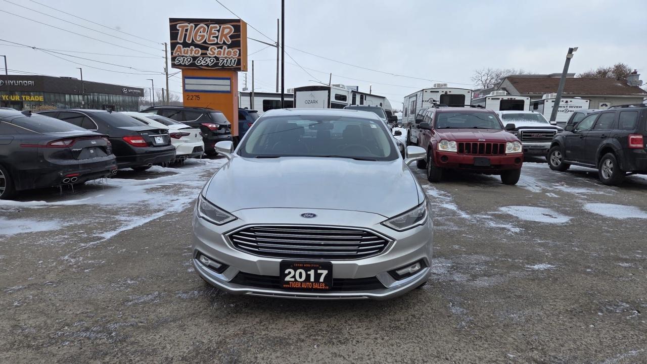 2017 Ford Fusion SE, LEATHER, NAVI, ONLY 83,000KMS, CERTIFIED Photo