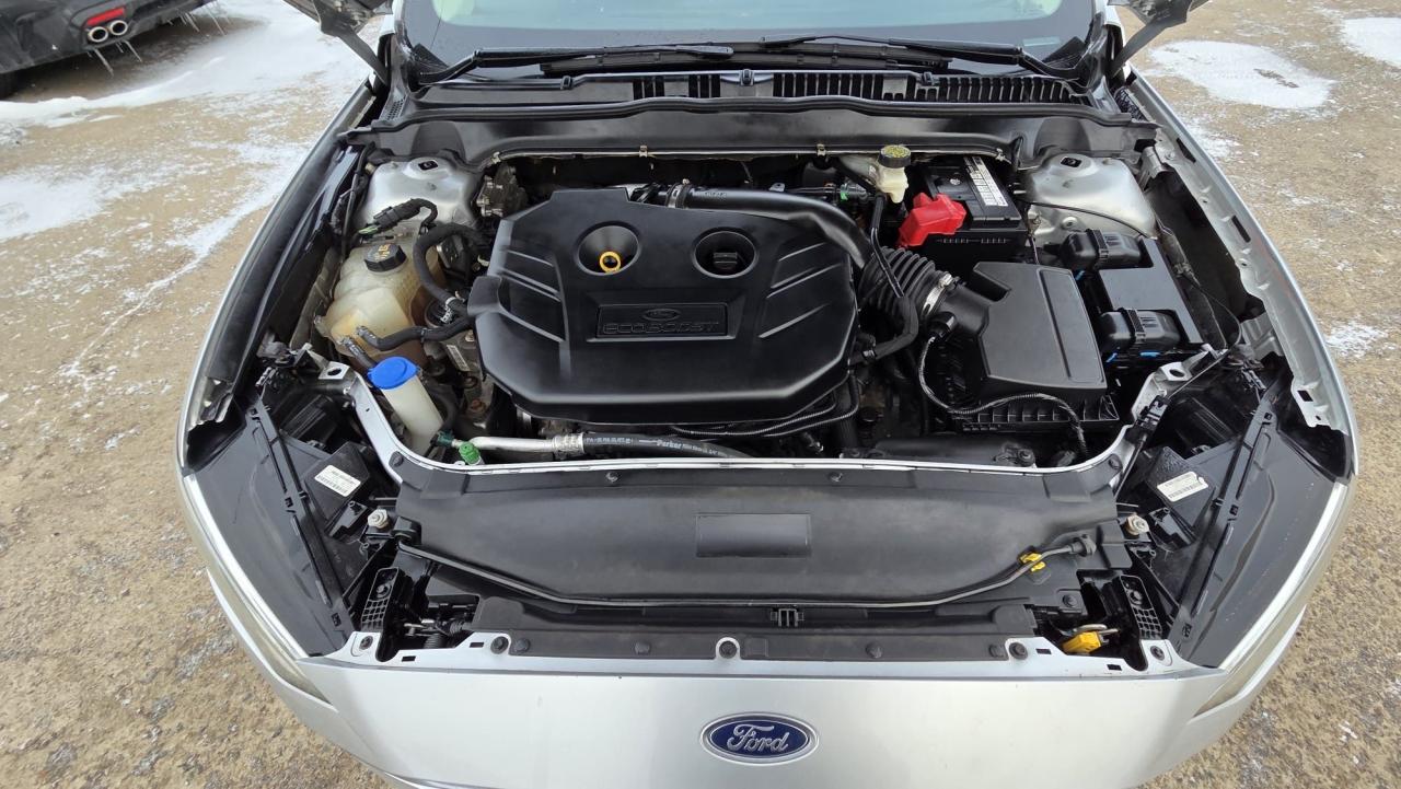 2017 Ford Fusion SE, LEATHER, NAVI, ONLY 83,000KMS, CERTIFIED Photo