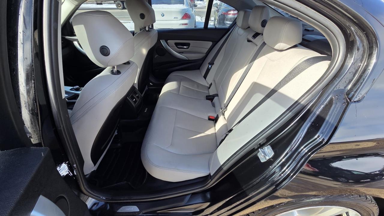 2014 BMW 3 Series 320i xDrive, WELL MAINTAINED, CERTIFIED Photo