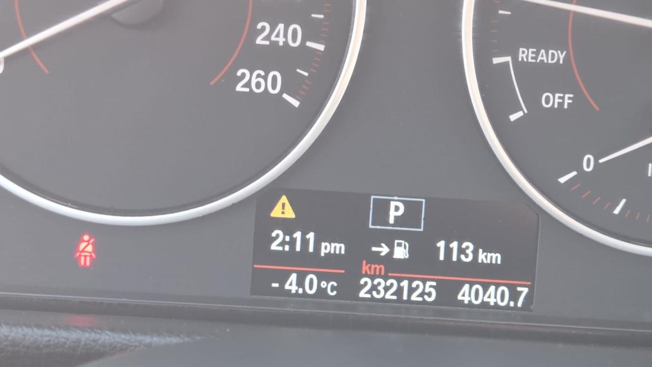 2014 BMW 3 Series 320i xDrive, WELL MAINTAINED, CERTIFIED Photo