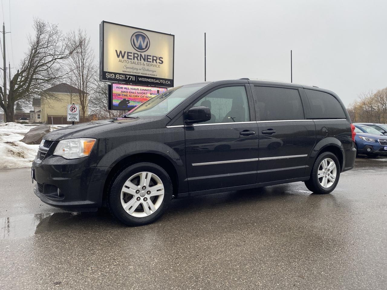 2017 Dodge Grand Caravan Crew