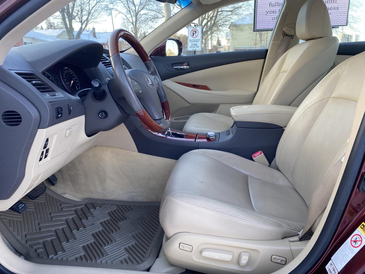 2007 Lexus ES 350 Sedan Photo