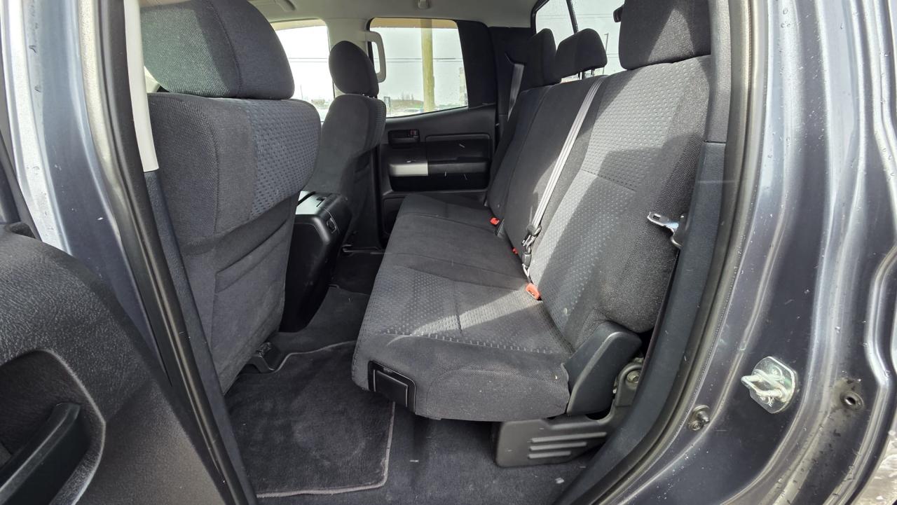 2007 Toyota Tundra SR5, 5.7L V8, NO ACCIDENTS, WELL SERVICED, CERT Photo