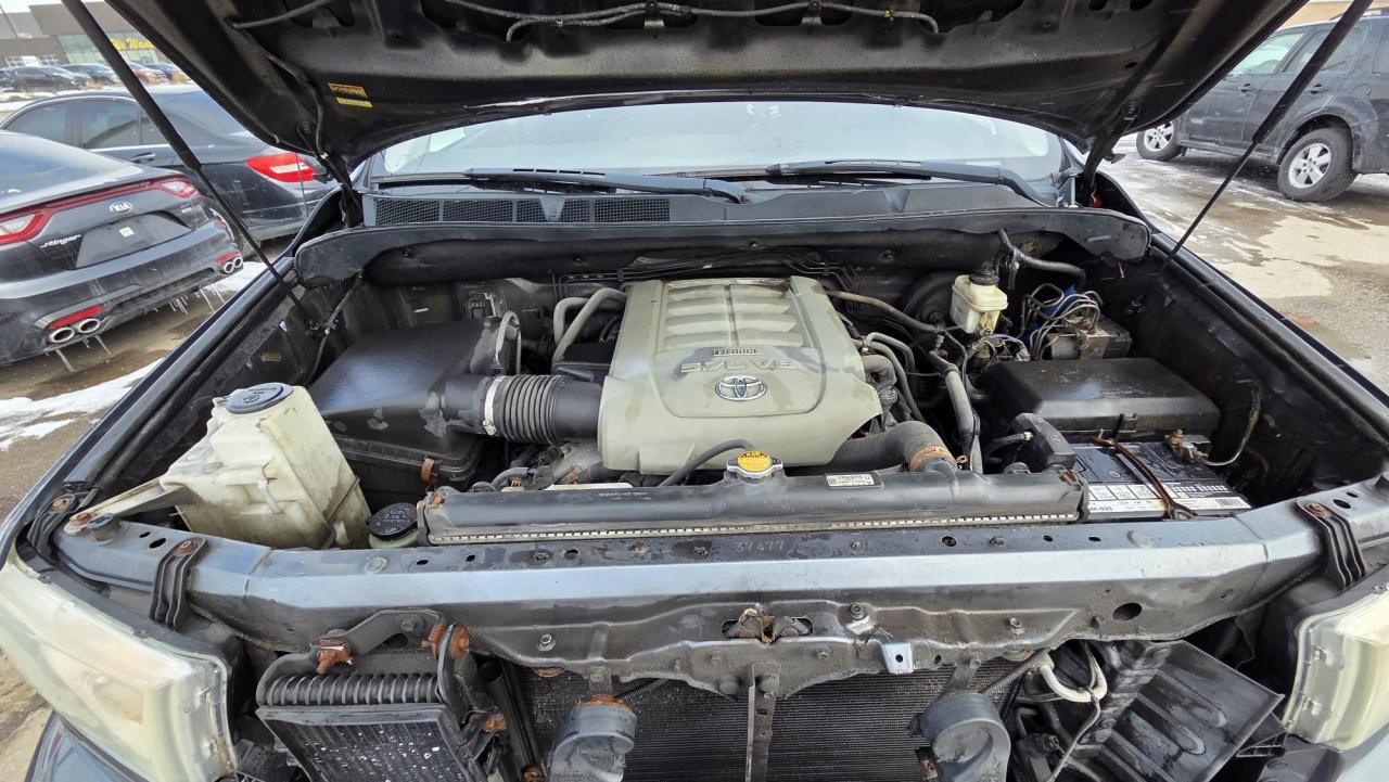 2007 Toyota Tundra SR5, 5.7L V8, NO ACCIDENTS, WELL SERVICED, CERT Photo