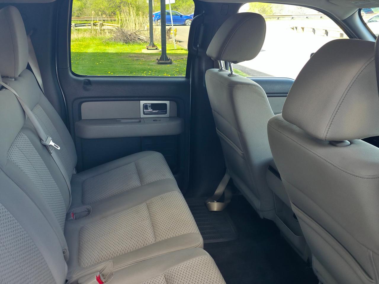 2010 Ford F-150 XLT **SUPERCREW**4X4** Photo