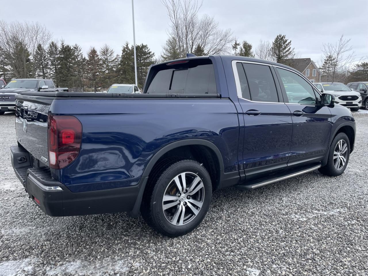 2019 Honda Ridgeline Touring ~SAFETY INCLUDED~TRANSPARENT PRICING~ Photo4