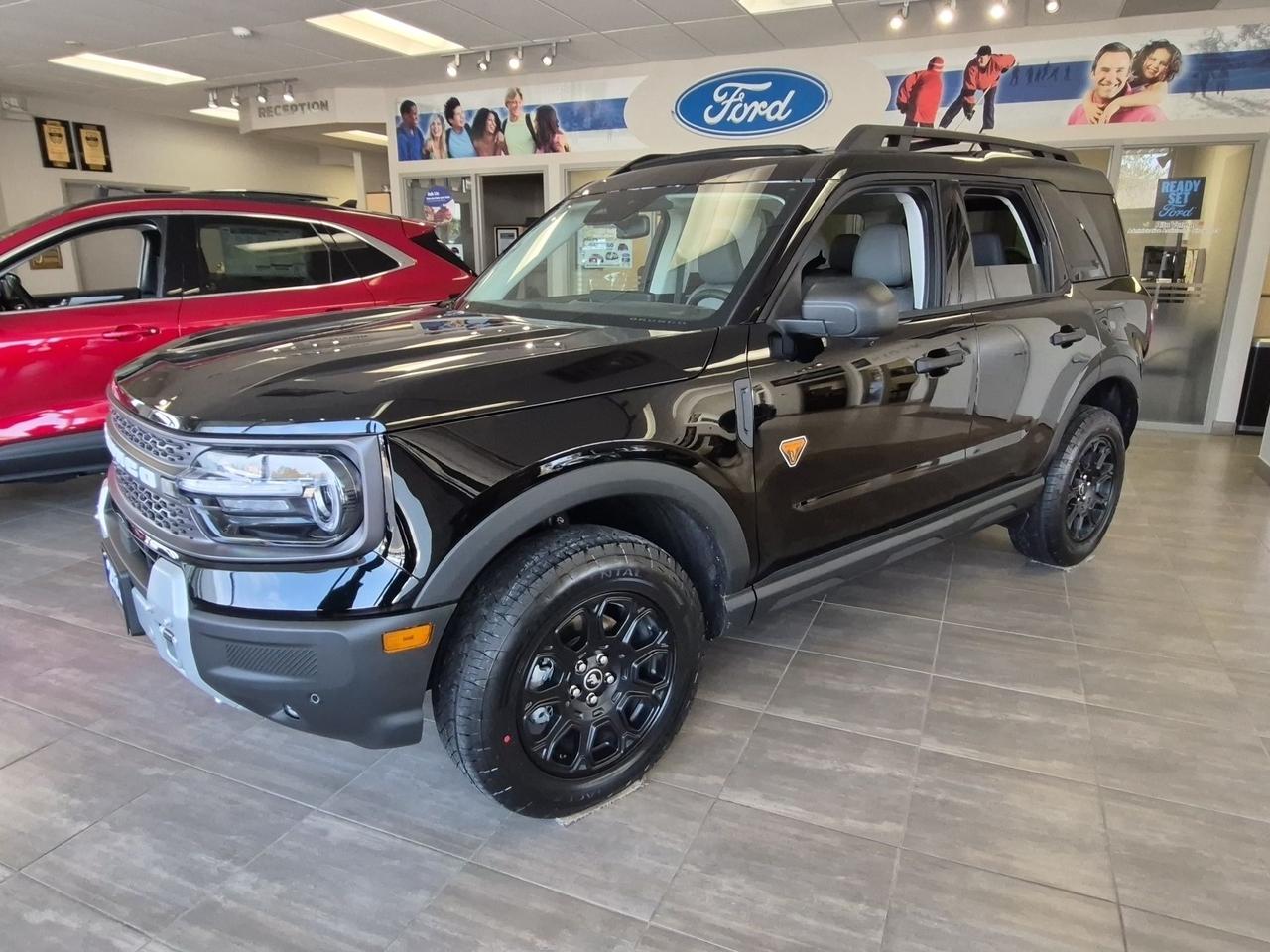 2026 Ford Bronco Sport BADLANDS, MOONROOF, TECH PKG, TERRAIN MGMT Photo2