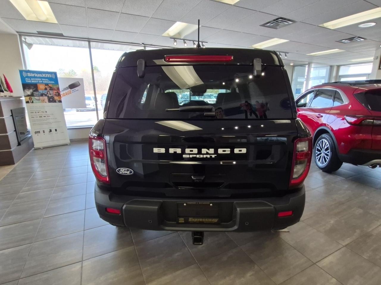 2026 Ford Bronco Sport BADLANDS, MOONROOF, TECH PKG, TERRAIN MGMT Photo