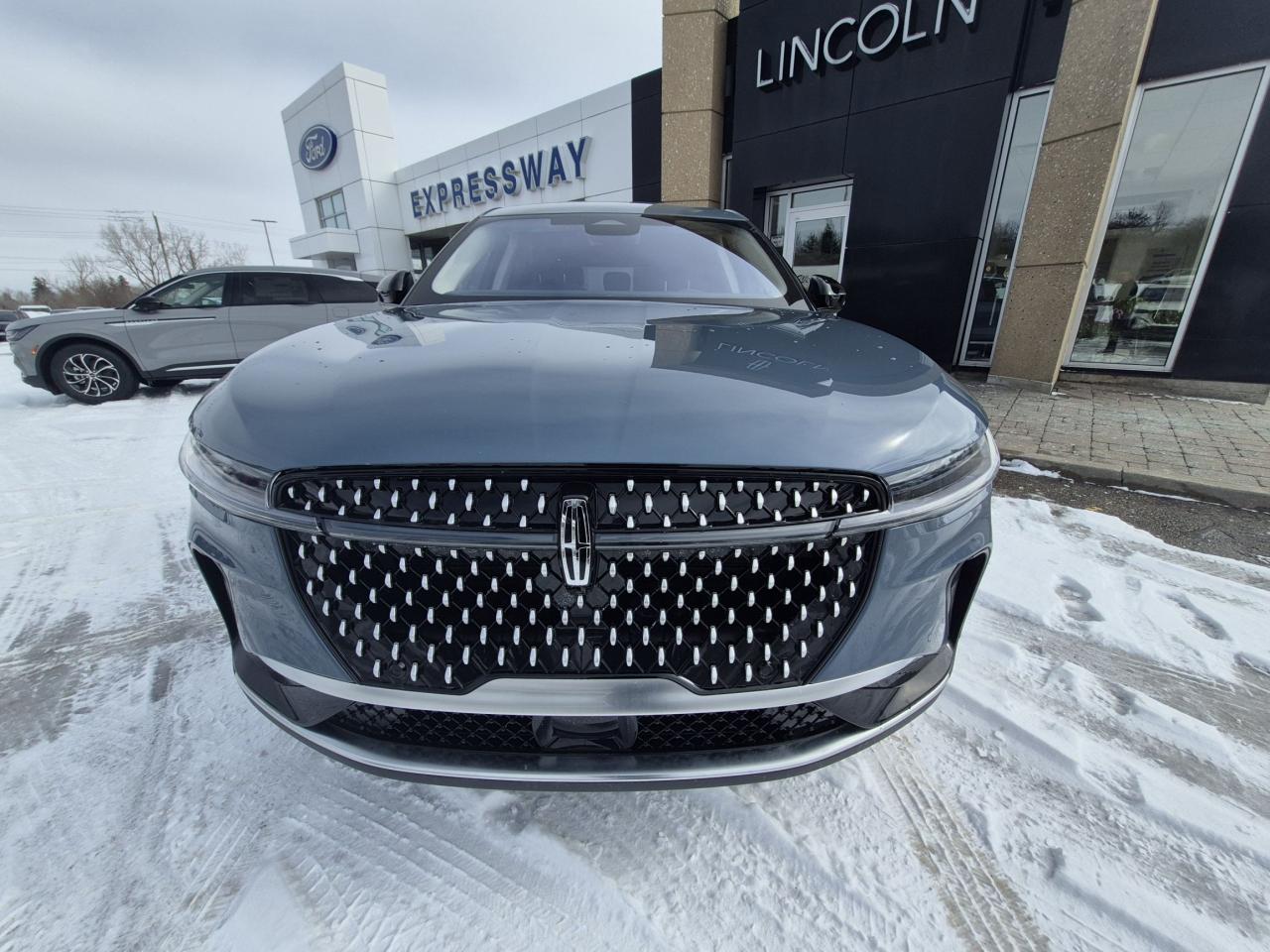 2026 Lincoln Nautilus Premiere AWD Photo3