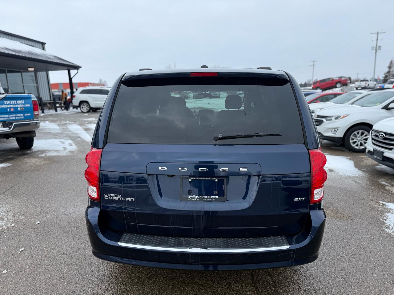 2017 Dodge Grand Caravan SXT *** DVD *** FULL STOW Photo4