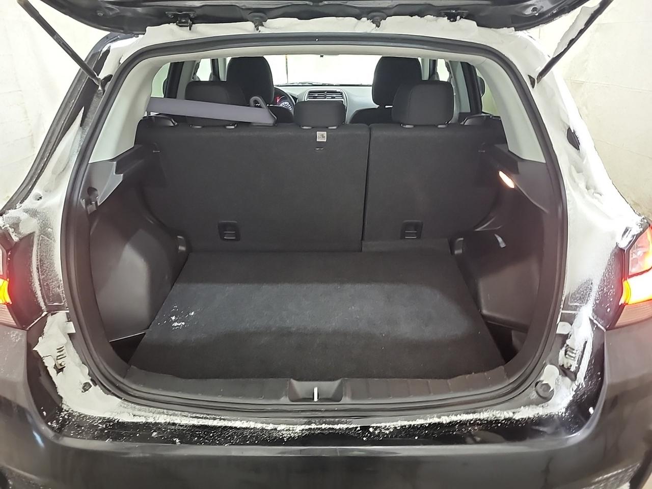 2024 Mitsubishi RVR SE Photo3