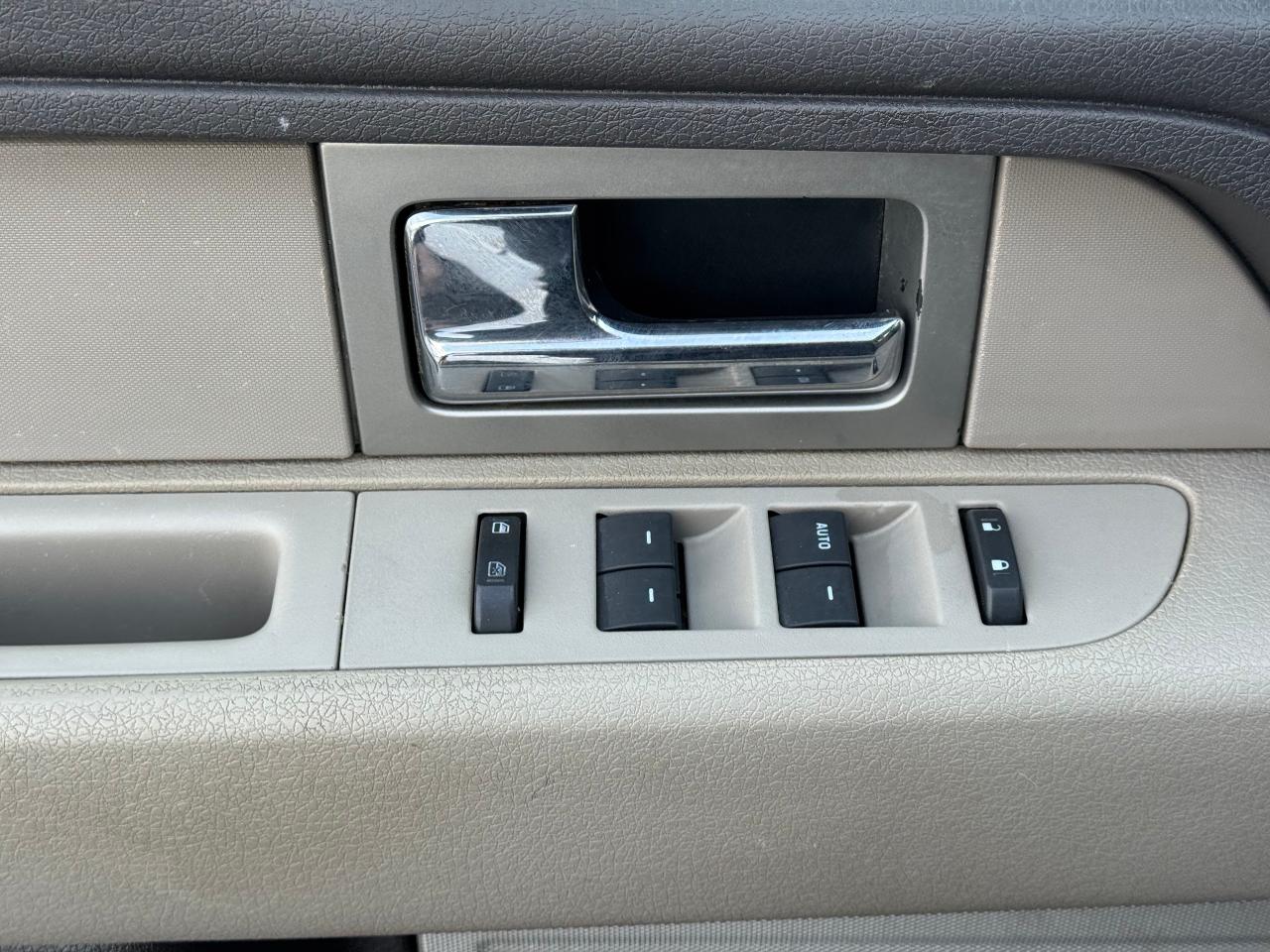 2010 Ford F-150 XL **XTR TRIM**READY TO WORK** Photo