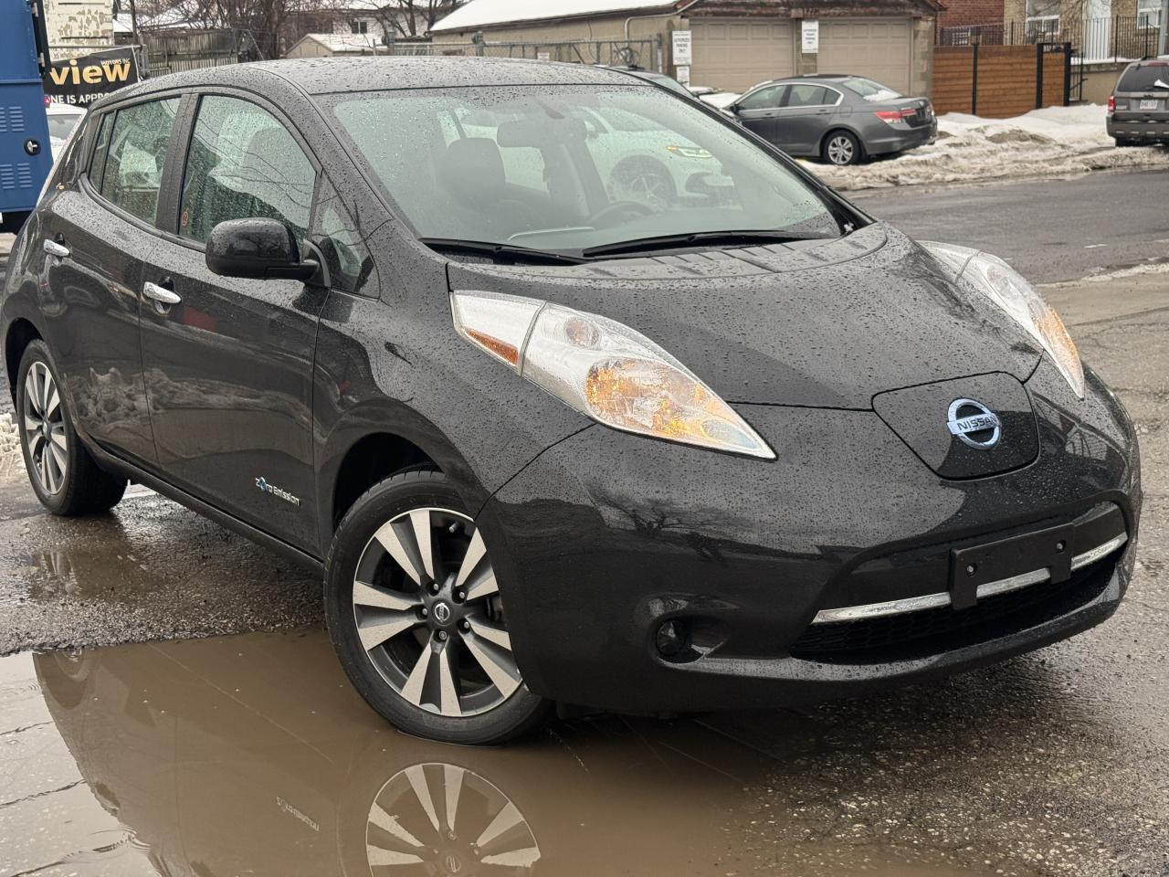 2016 Nissan Leaf SV Photo2