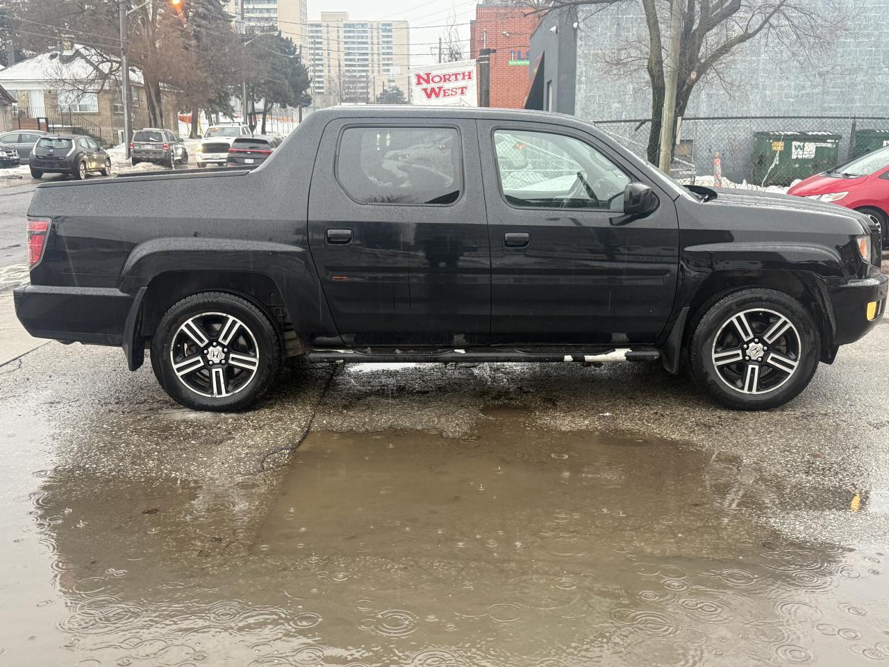 2013 Honda Ridgeline SPORT Photo