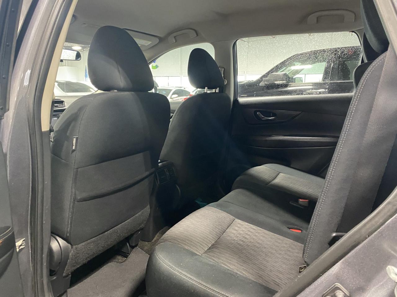 2017 Nissan Rogue S FWD- CLEAN CARFAX Photo