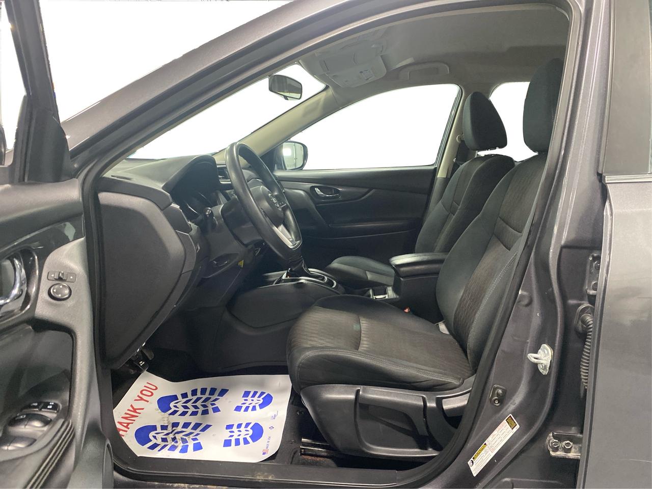 2017 Nissan Rogue S FWD- CLEAN CARFAX Photo