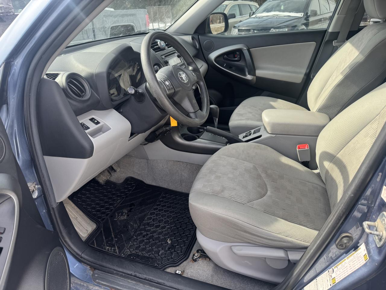 2012 Toyota RAV4 BASE Photo