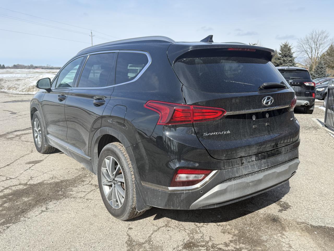 2019 Hyundai Santa Fe Preferred | Navigation | Heated Seats | Bluetooth Photo