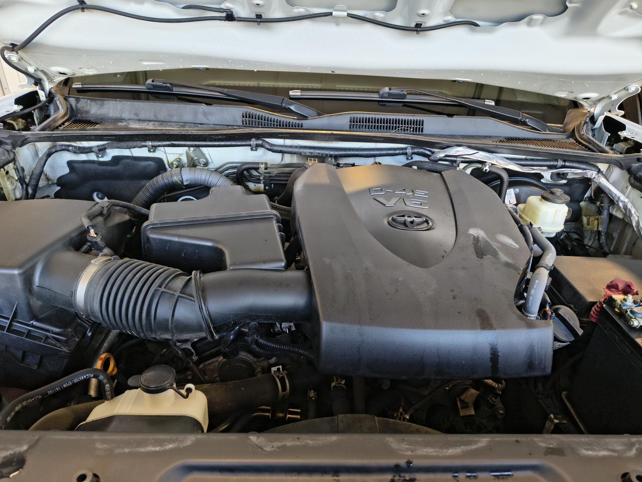 2017 Toyota Tacoma TRD Sport Photo