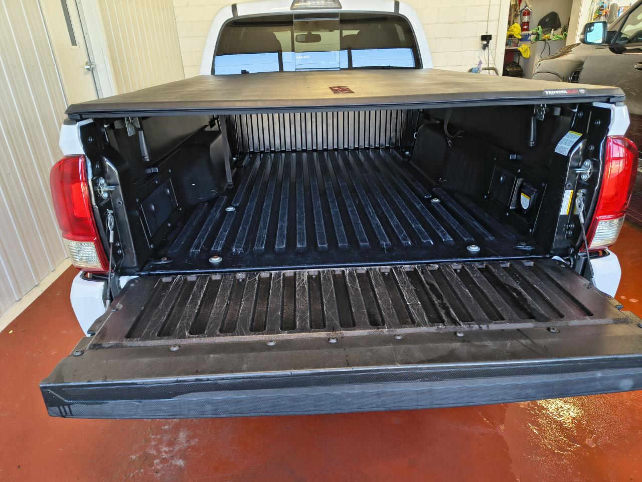 2017 Toyota Tacoma TRD Sport Photo