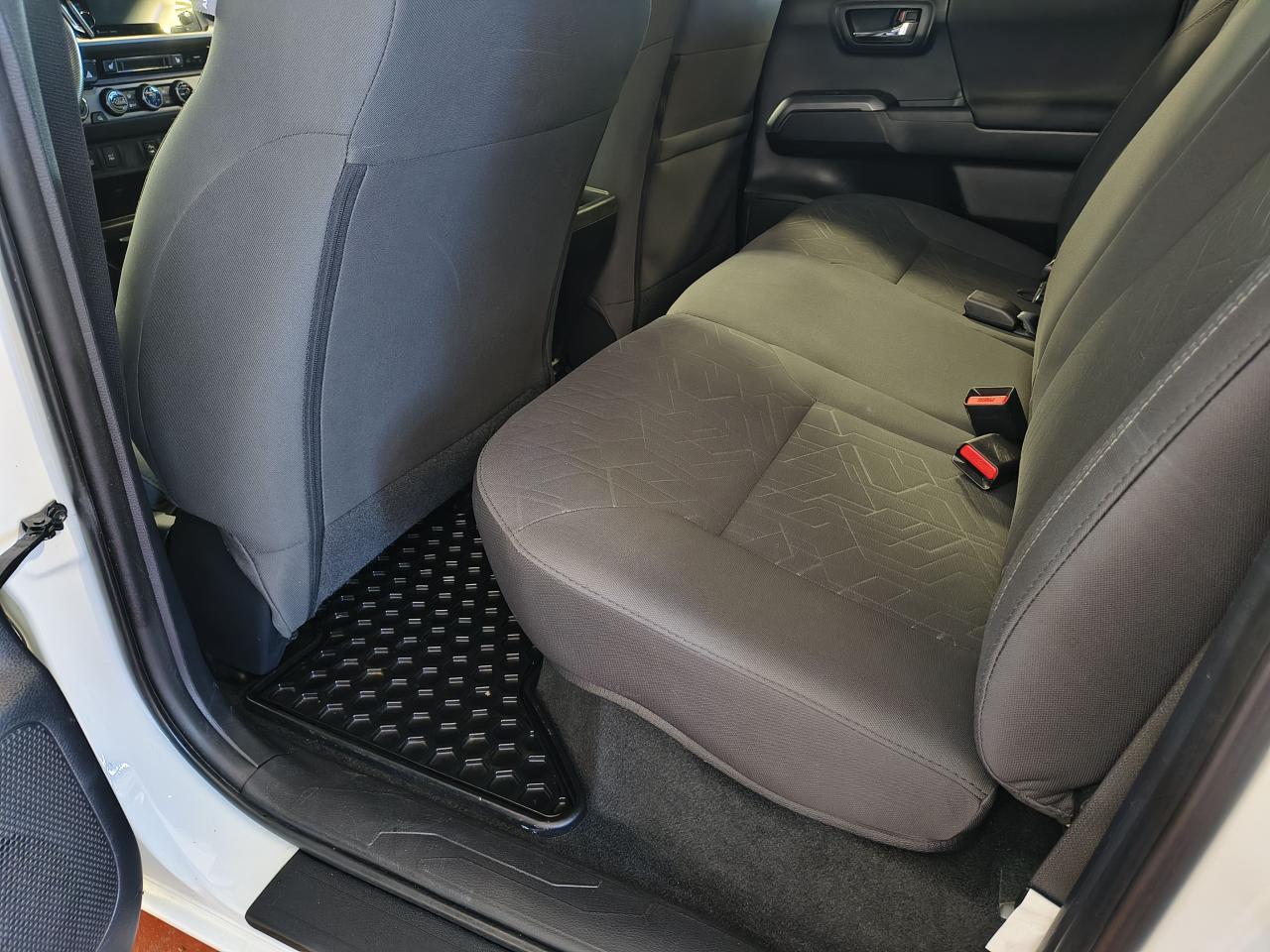 2017 Toyota Tacoma TRD Sport Photo