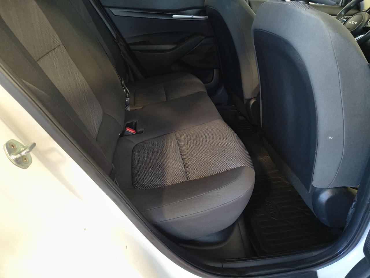 2023 Kia Seltos LX Photo