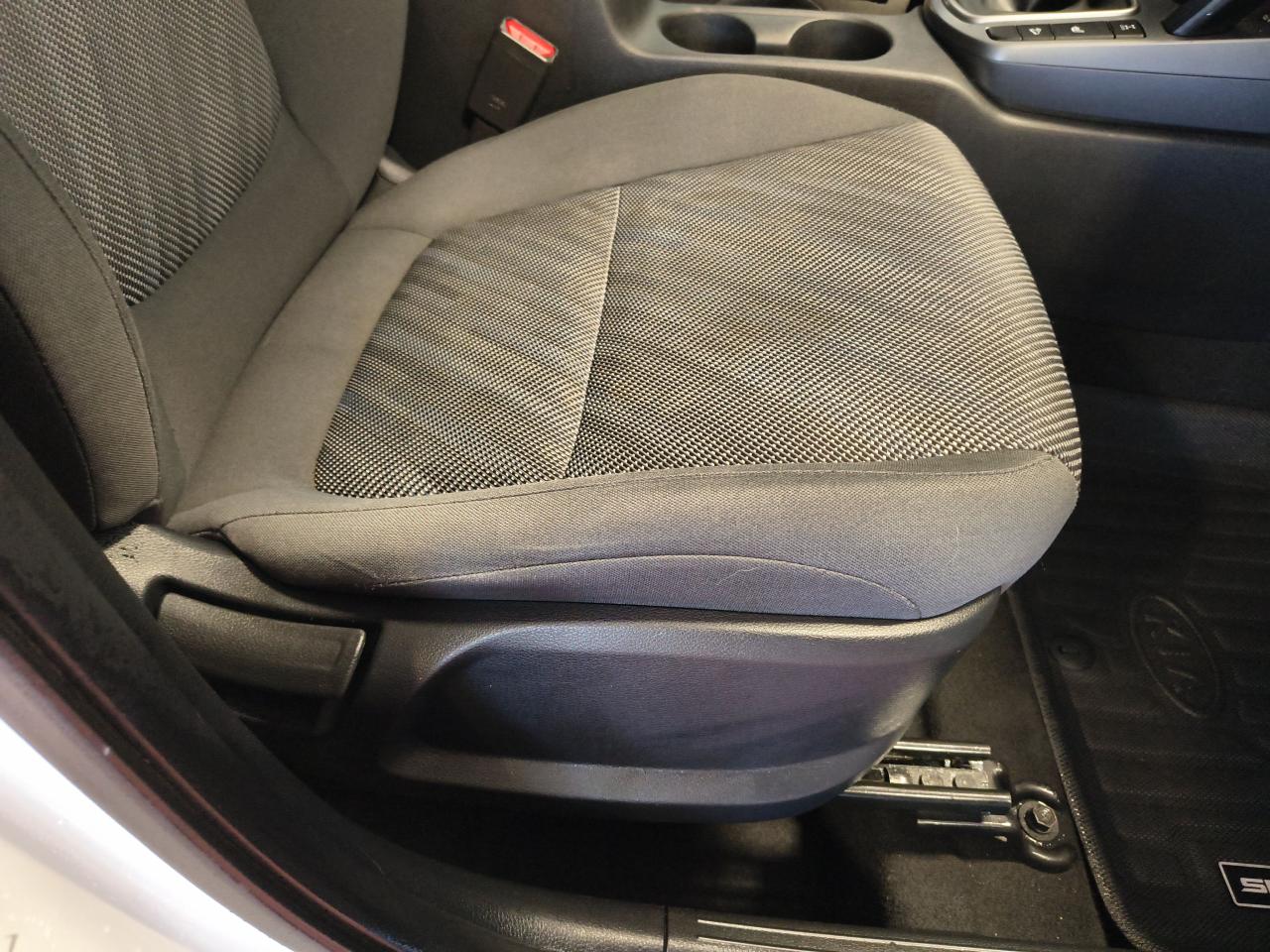 2023 Kia Seltos LX Photo