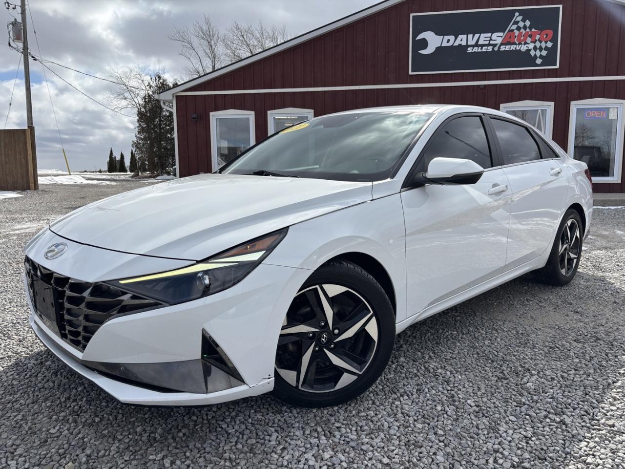 2021 Hyundai Elantra SEL Photo0