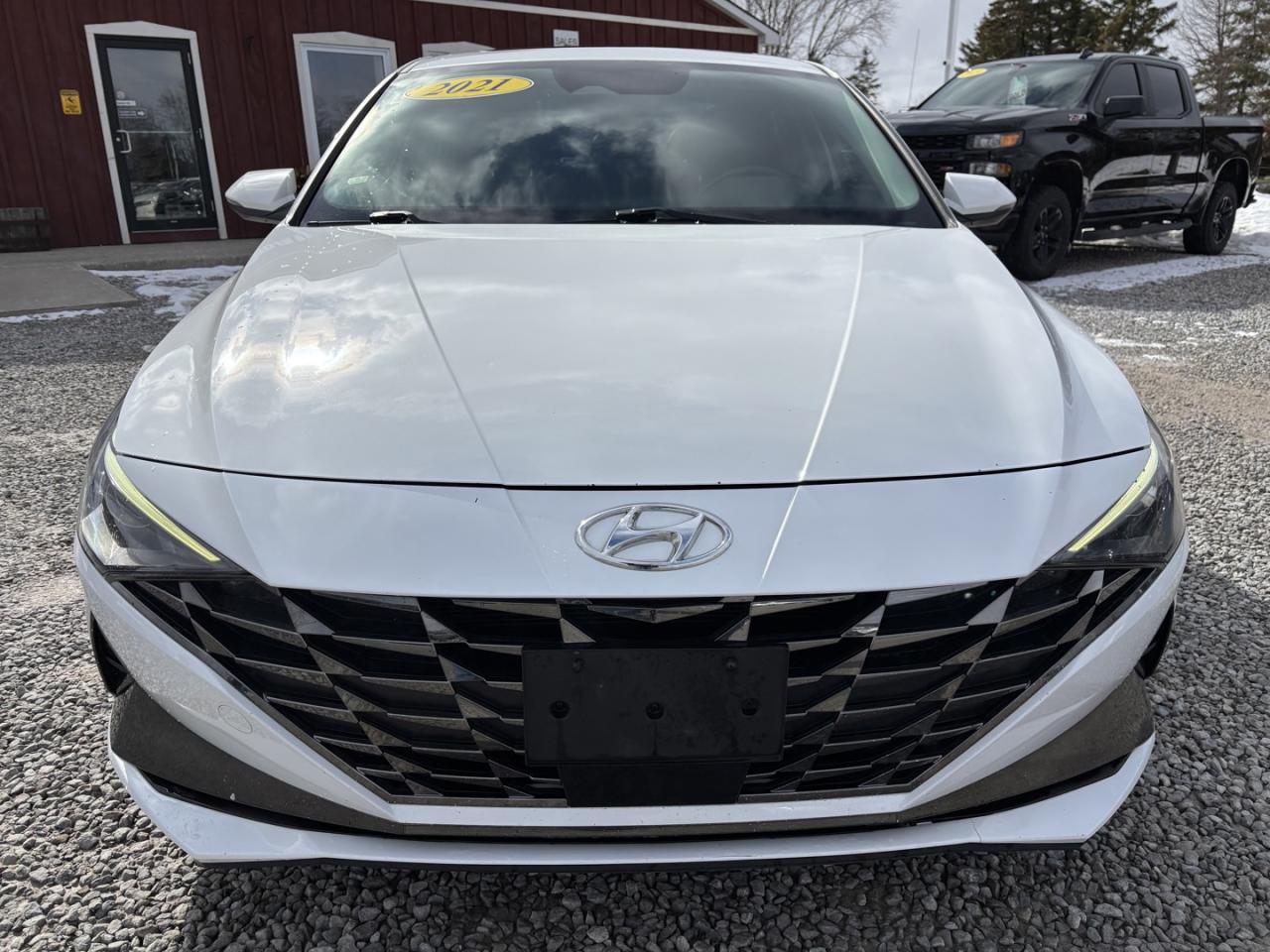 2021 Hyundai Elantra SEL Photo