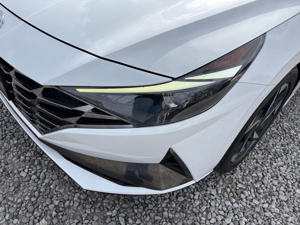 2021 Hyundai Elantra SEL Photo