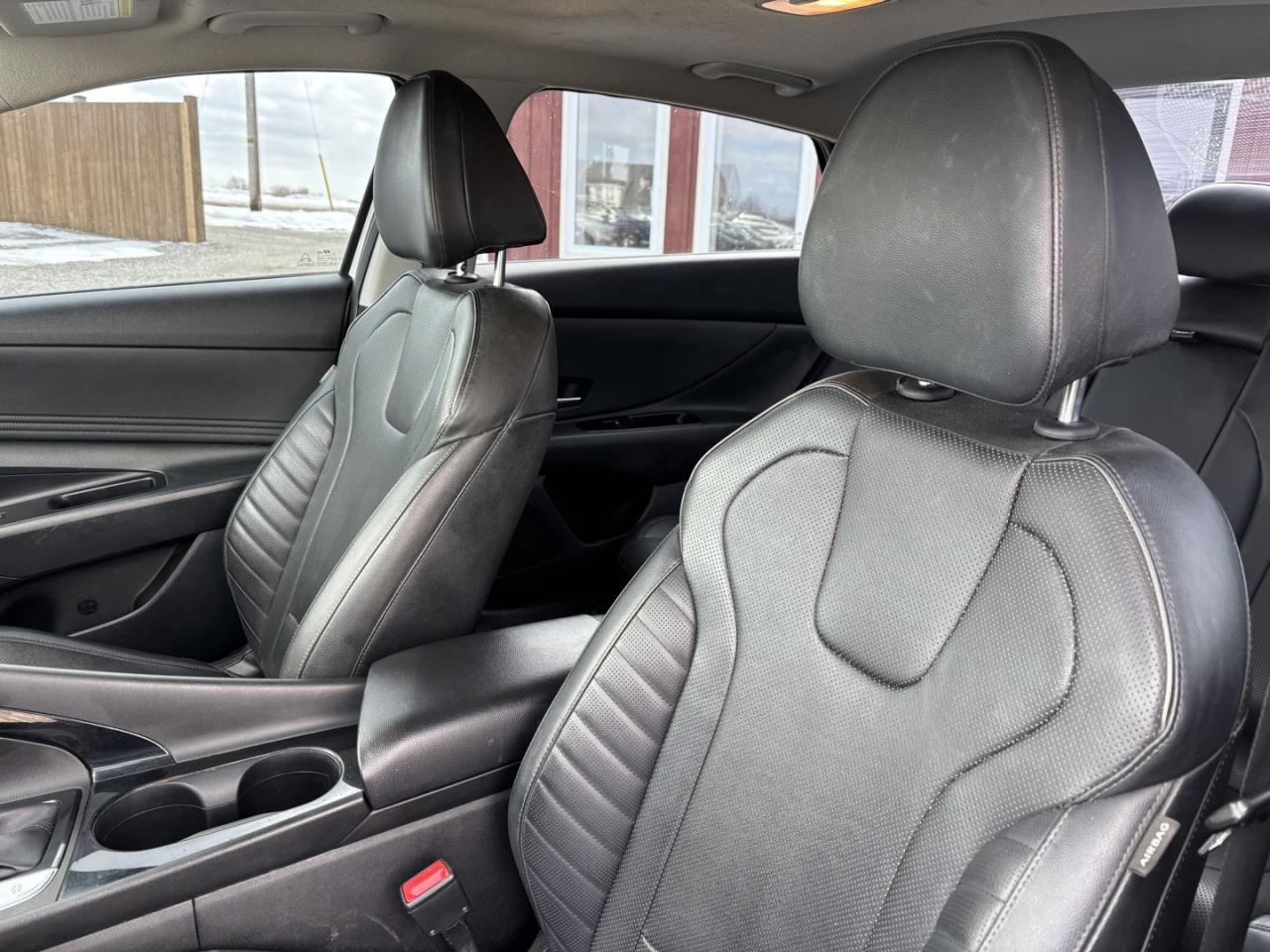 2021 Hyundai Elantra SEL Photo