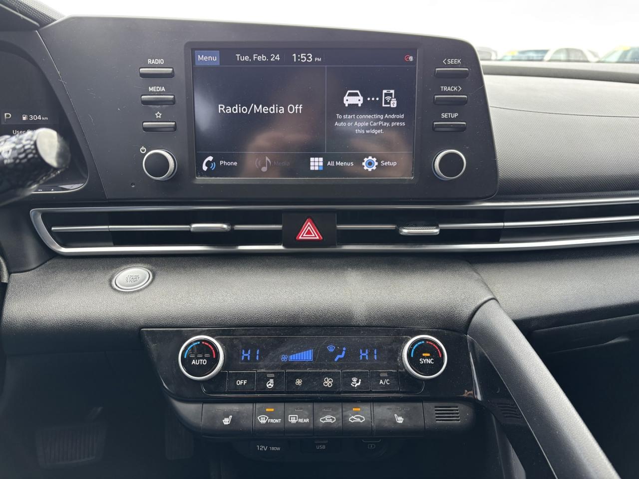 2021 Hyundai Elantra SEL Photo