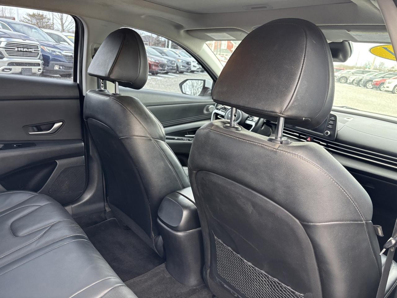 2021 Hyundai Elantra SEL Photo