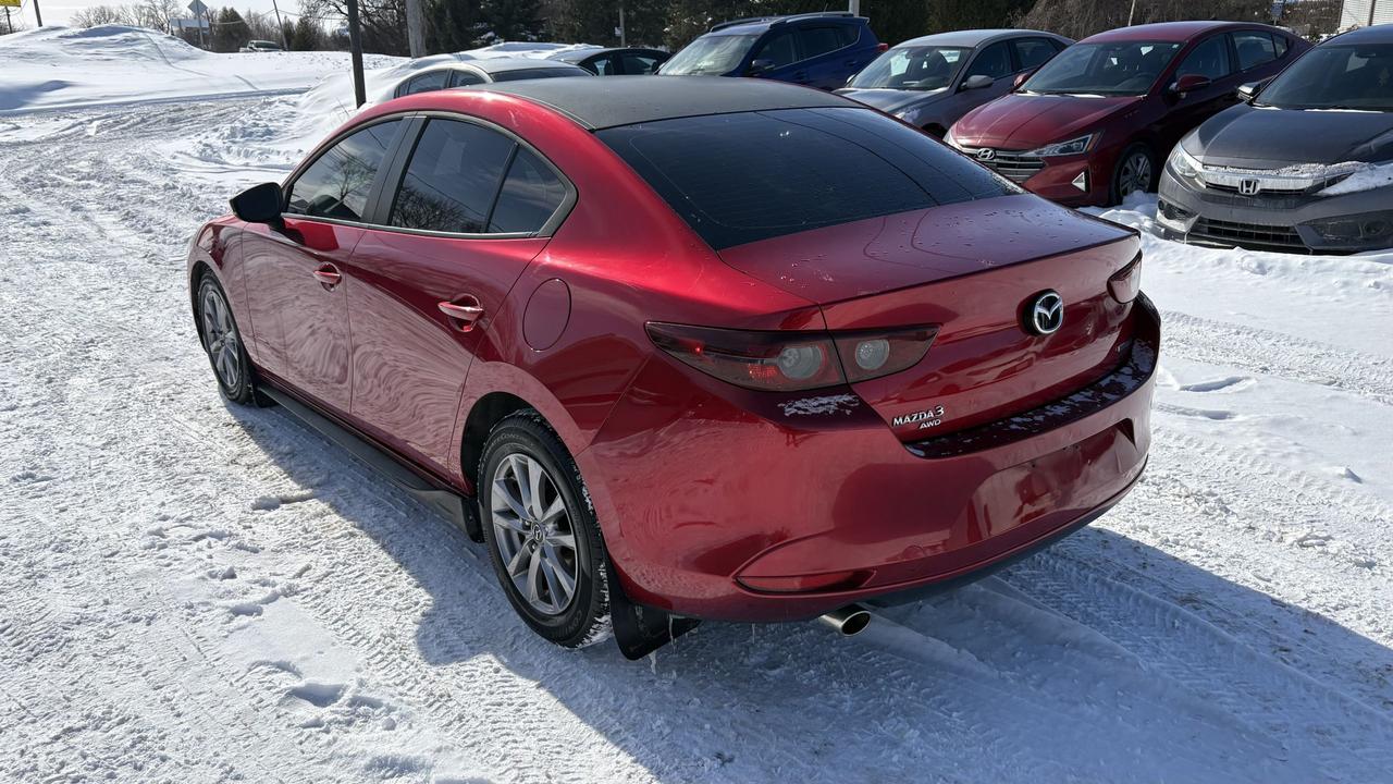 2019 Mazda MAZDA3 GS Photo2