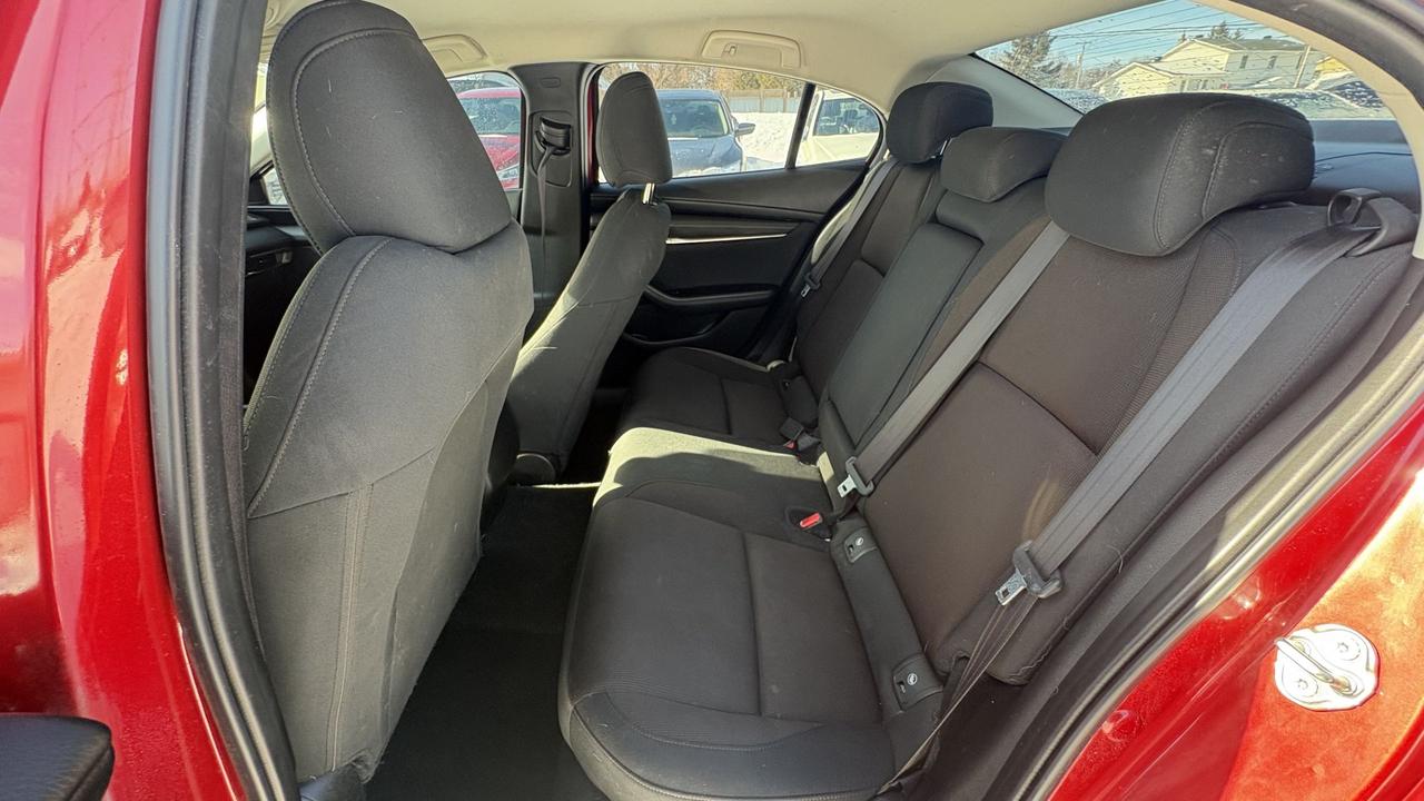 2019 Mazda MAZDA3 GS Photo