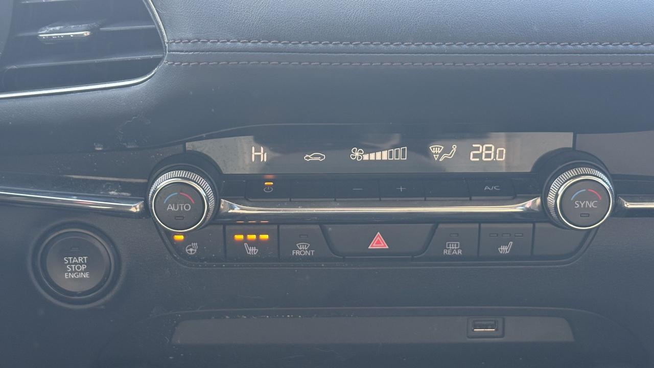 2019 Mazda MAZDA3 GS Photo