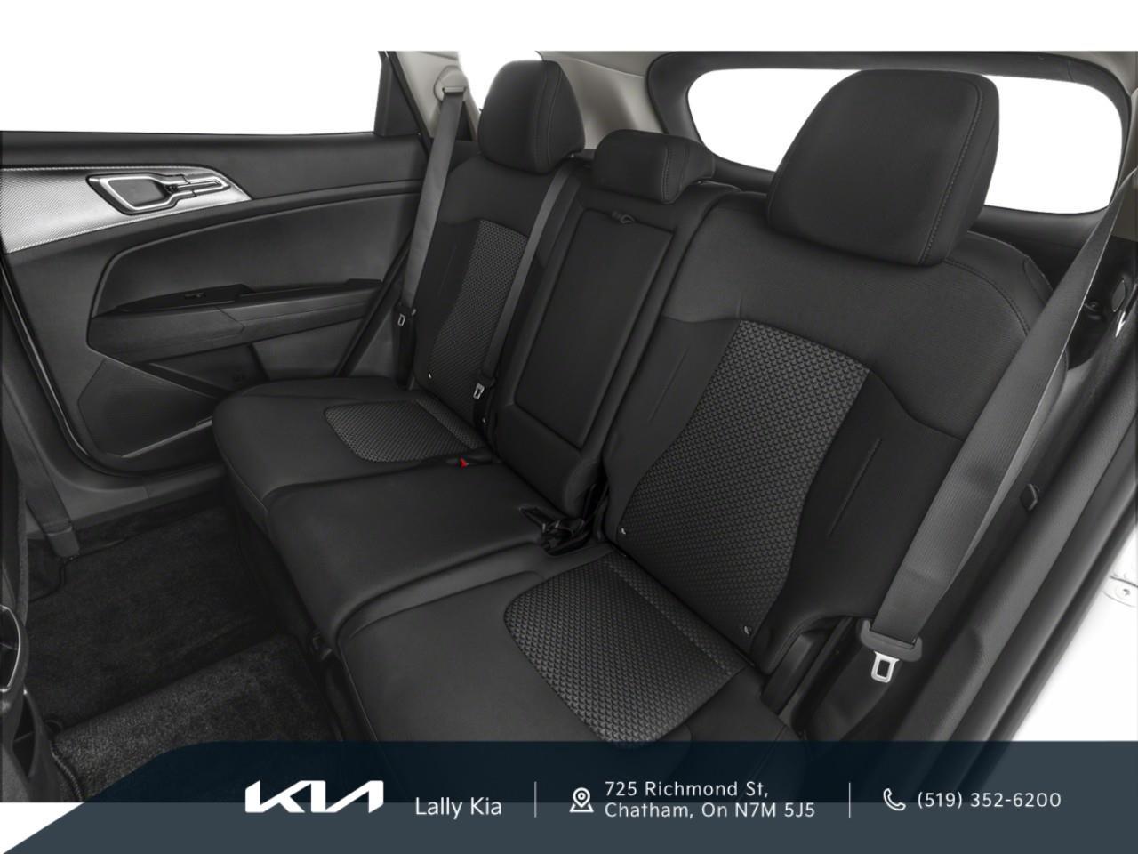 2023 Kia Sportage LX Photo