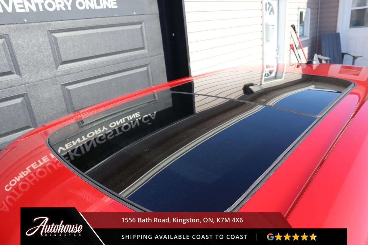 2017 MINI Cooper Clubman Cooper S PANORAMIC SUN ROOF - MANUAL TRANS Photo