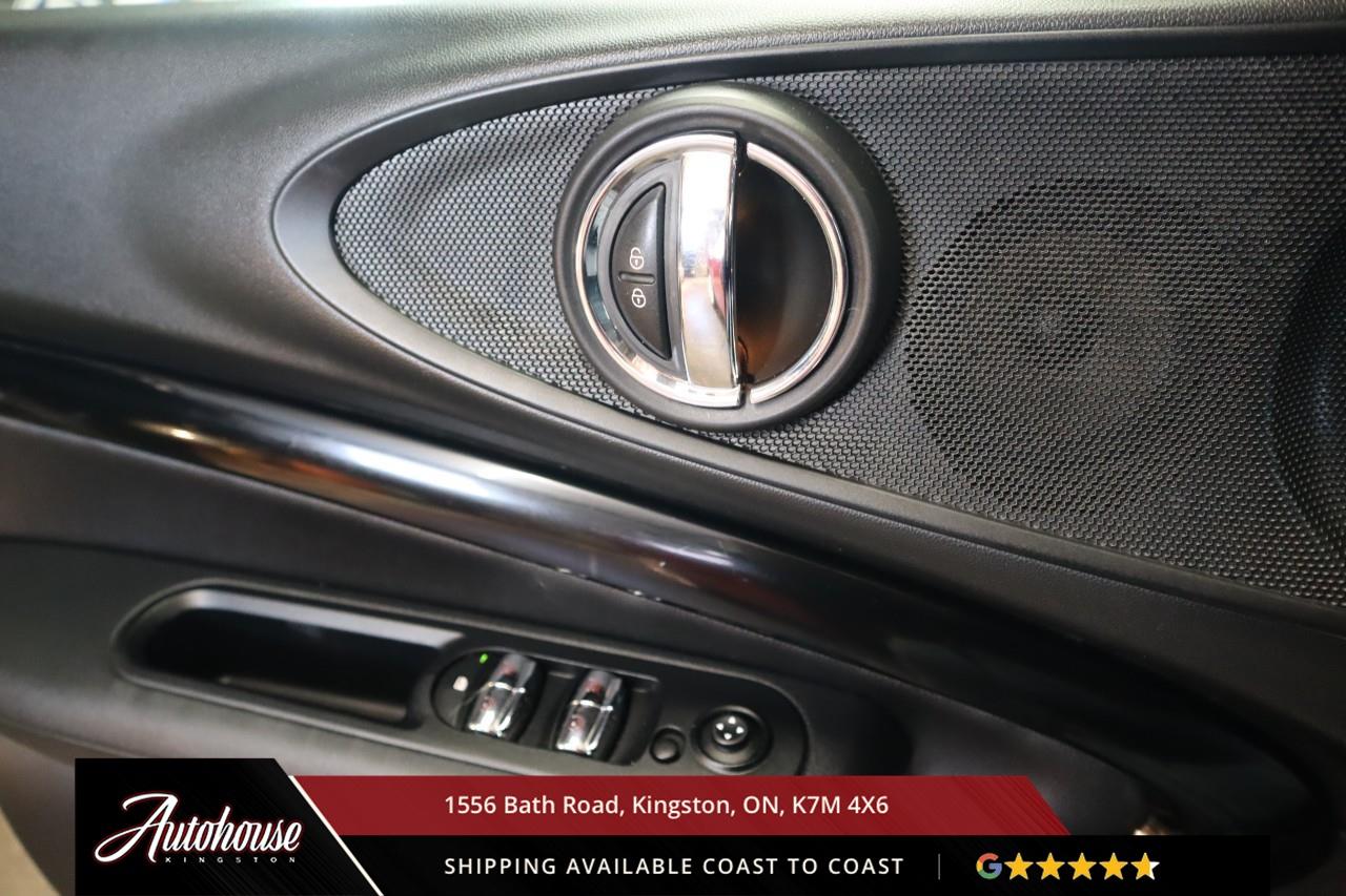 2017 MINI Cooper Clubman Cooper S PANORAMIC SUN ROOF - MANUAL TRANS Photo