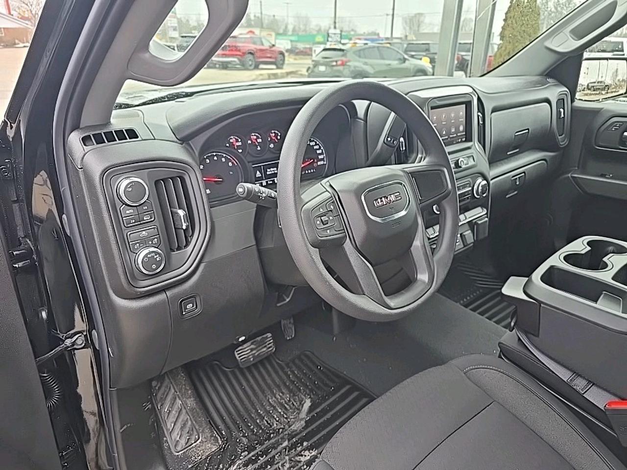 2026 GMC Sierra 1500 PRO Photo3