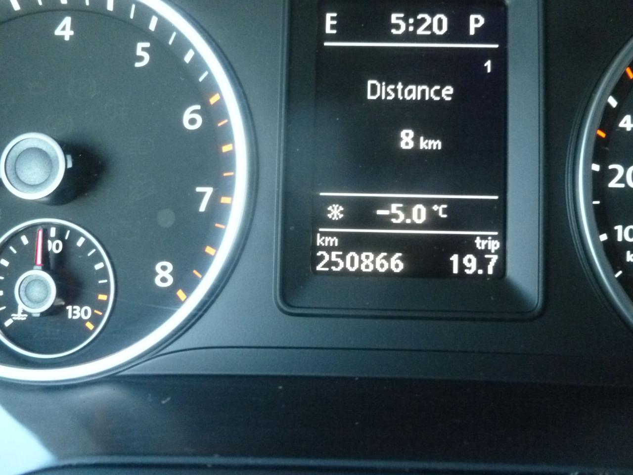 2017 Volkswagen Tiguan COMFORTLINE Photo