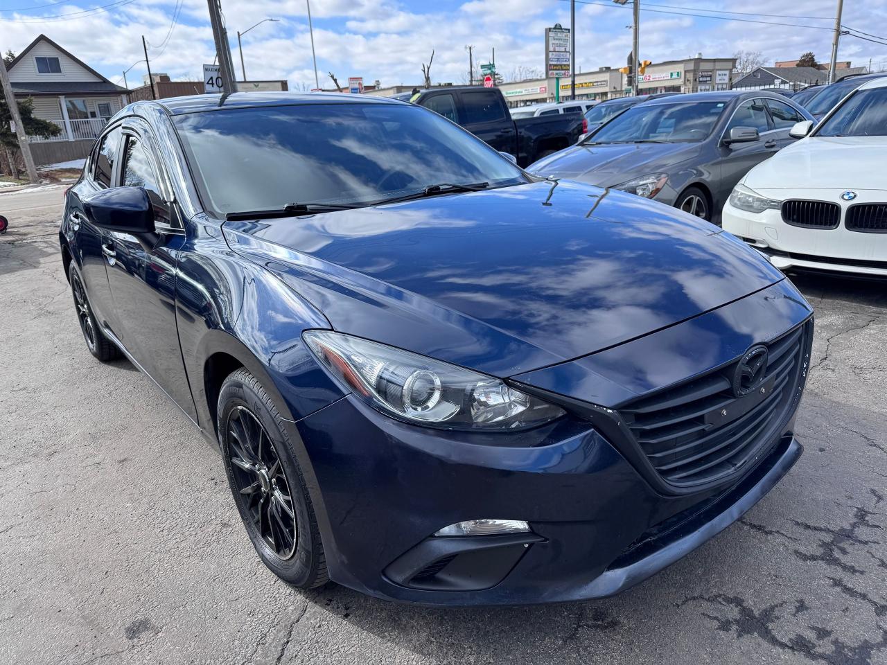 2015 Mazda MAZDA3 GX SPORT | CERTIFIED | NO ACCIDENTS Photo2