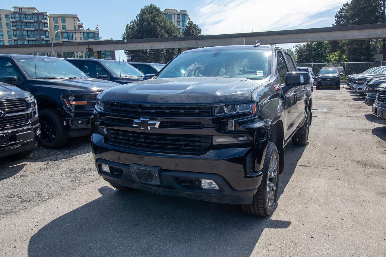 2020 Chevrolet Silverado 1500 4WD Crew Cab 147" RST Photo0