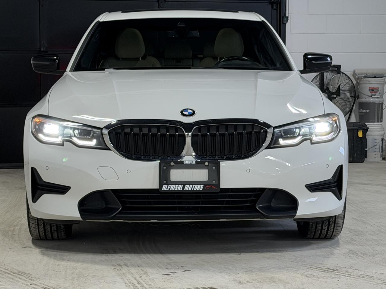 2019 BMW 3 Series 330i xDrive Photo