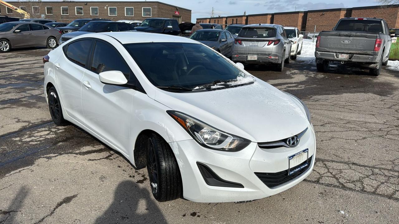 2015 Hyundai Elantra GL MODEL Photo13