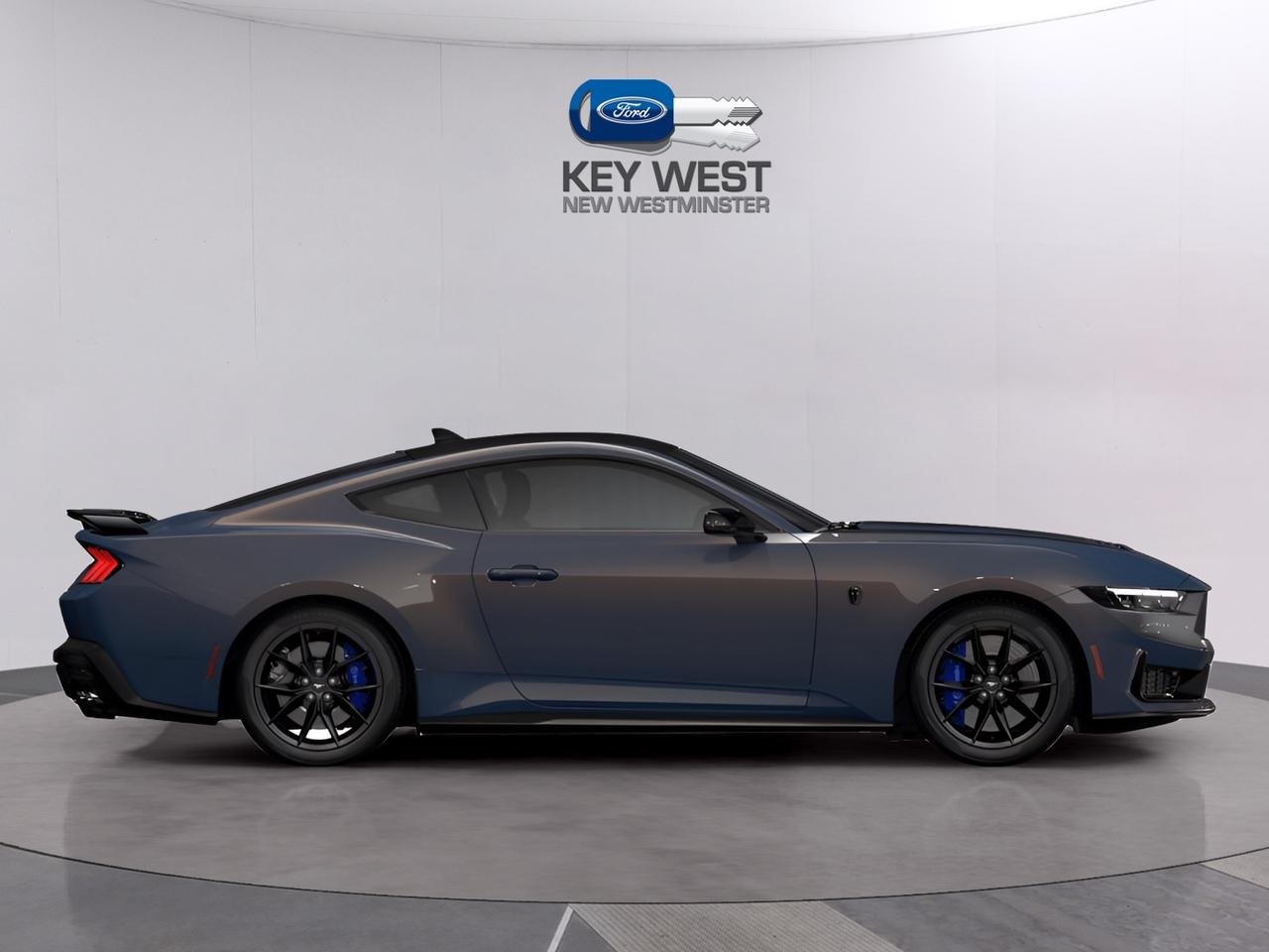 2026 Ford Mustang Dark Horse Fastback Photo3