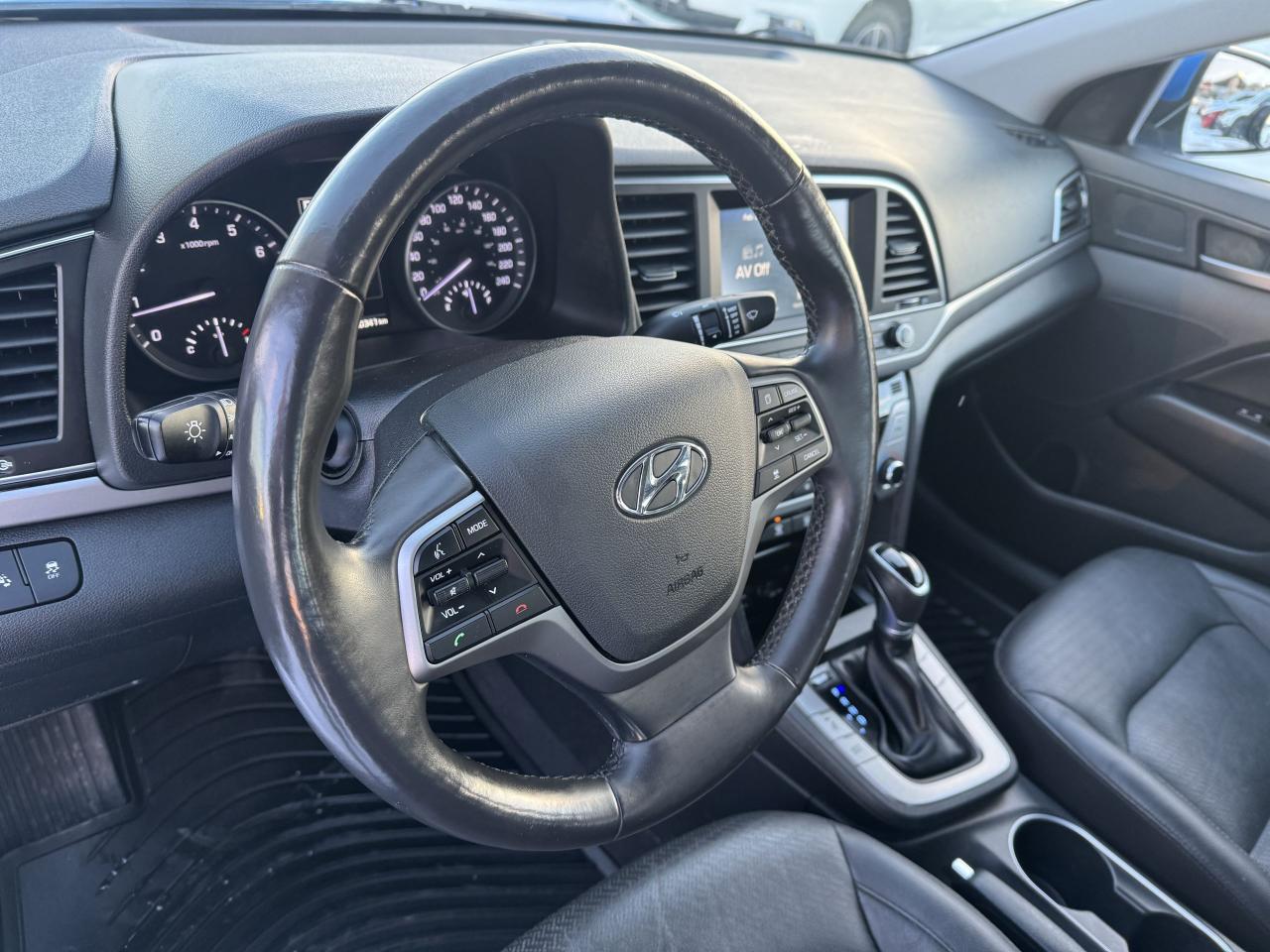 2018 Hyundai Elantra SEL Photo