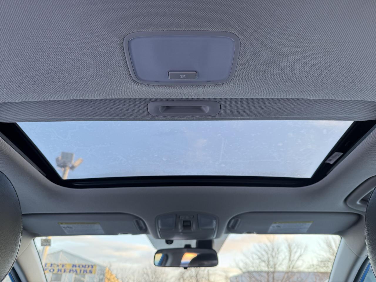 2018 Hyundai Elantra SEL Photo