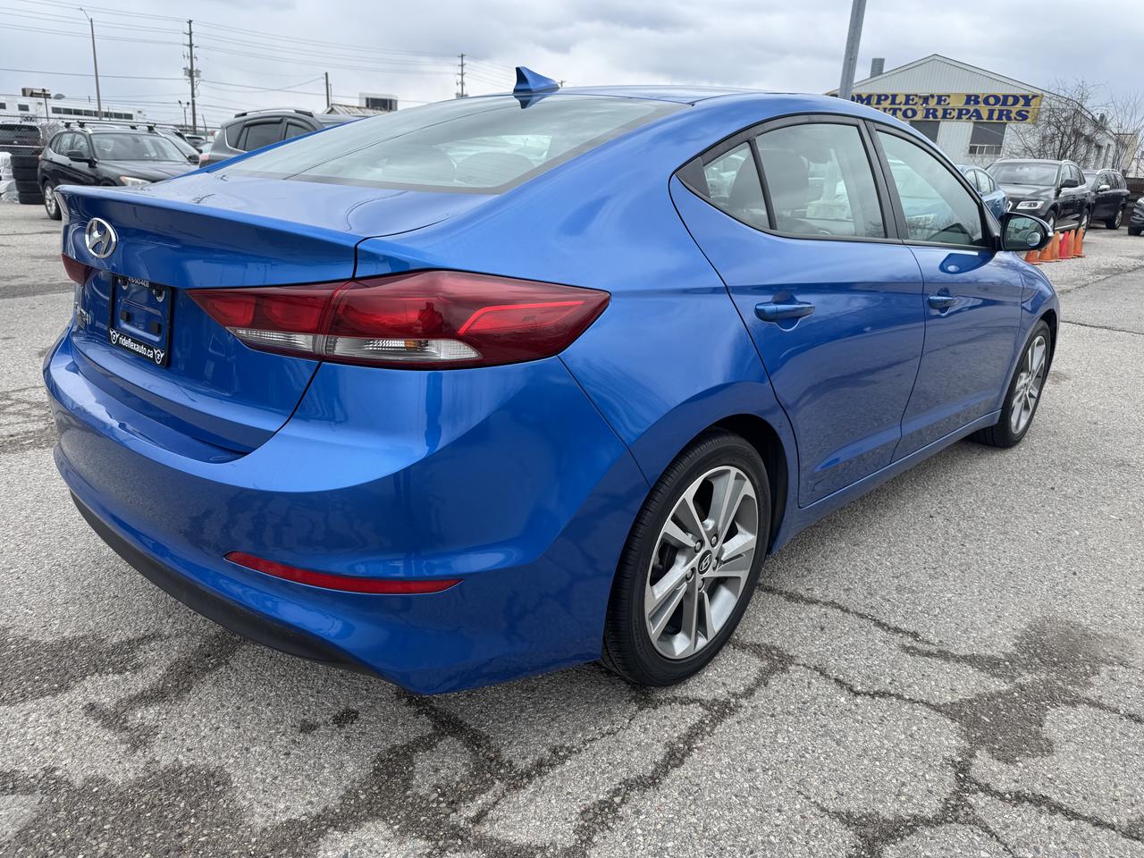 2018 Hyundai Elantra SEL Photo
