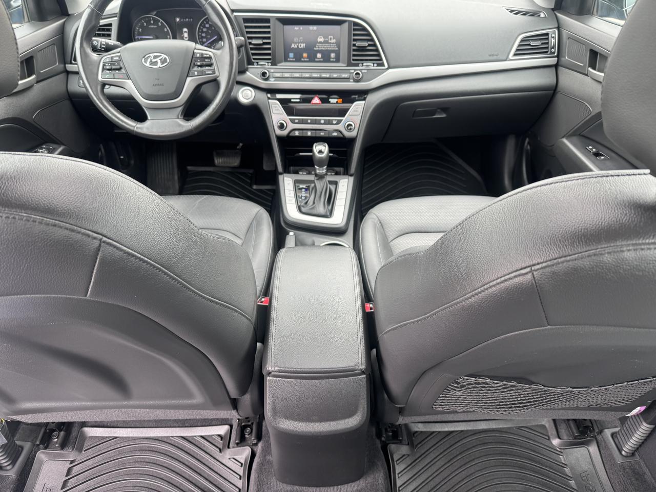 2018 Hyundai Elantra SEL Photo